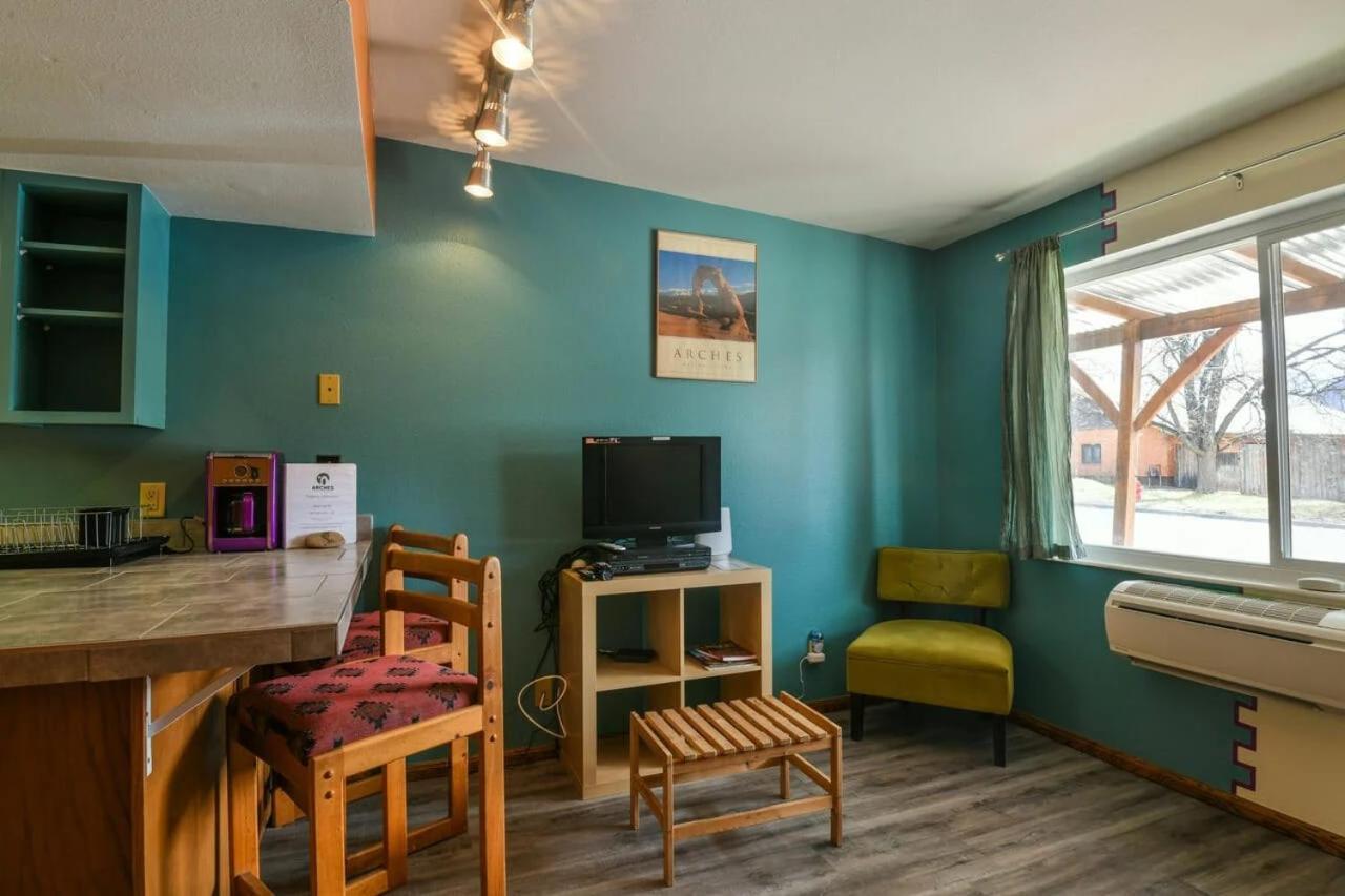 Вилла Adventure Haven Near Downtown - Rose Tree 3 Моаб Экстерьер фото